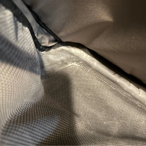 Victorinox Swiss Army Black Architecture 3.0 Zipper Laptop Backpack 31322301 - Picture 11 of 16